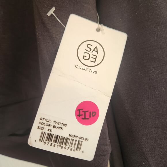 Sage Collective Women's‎ Size X-Small Sweatshirt/Hoodie Black NWT - Picture 3 of 4